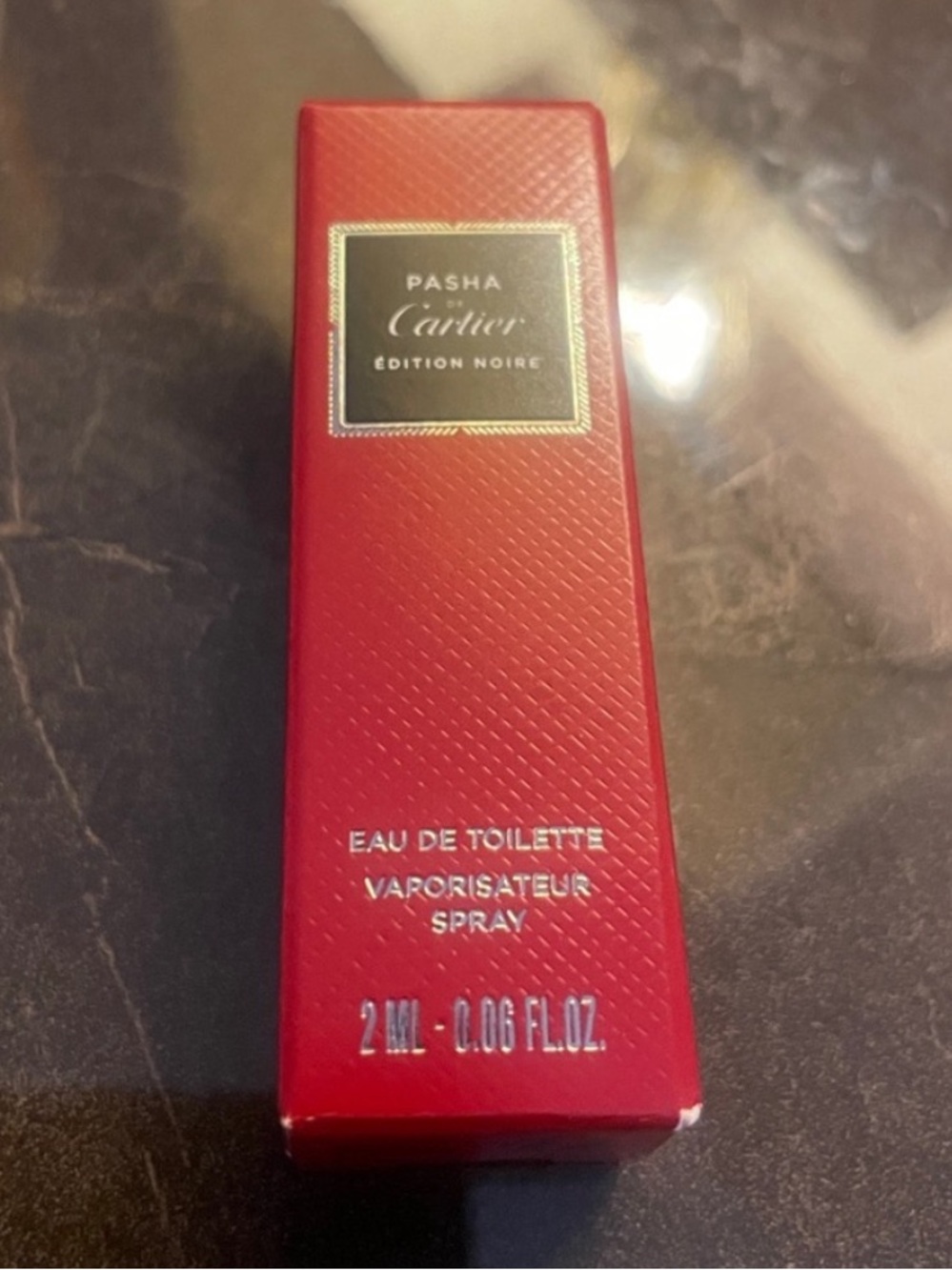 PASHA DE CARTIER EDITION NOIRE 2 ml travel sampler spray new